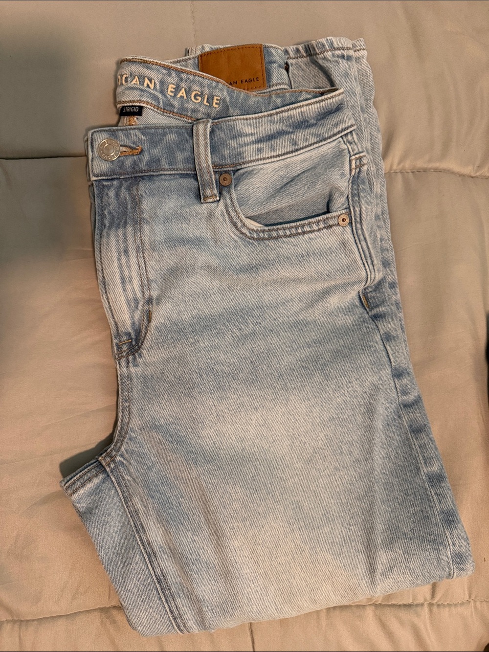 American Eagle Outfitters Light Wash Skinny Jeans - Women's